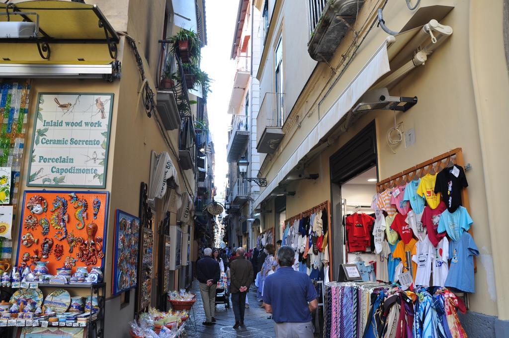 Sedil Dominova Apartment Sorrento Eksteriør billede