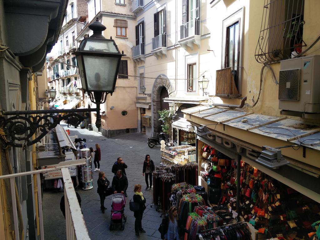 Sedil Dominova Apartment Sorrento Eksteriør billede